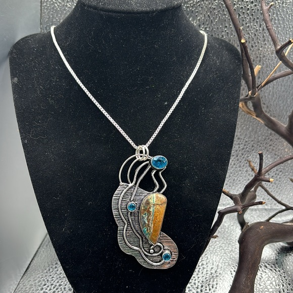 Exciting large Azurite and blue topaz pendant Sterling silver chain - Picture 4 of 9